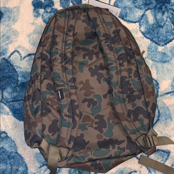 Converse Camo Green Black Go Backpack New - Picture 5 of 9